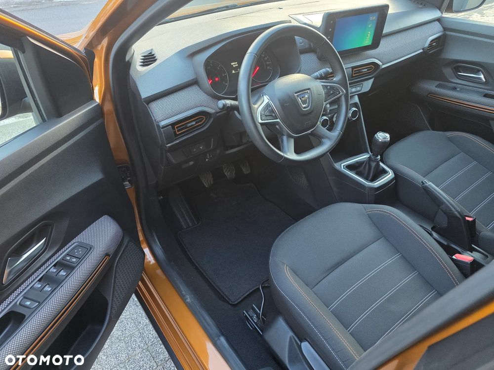 Dacia Sandero - 10