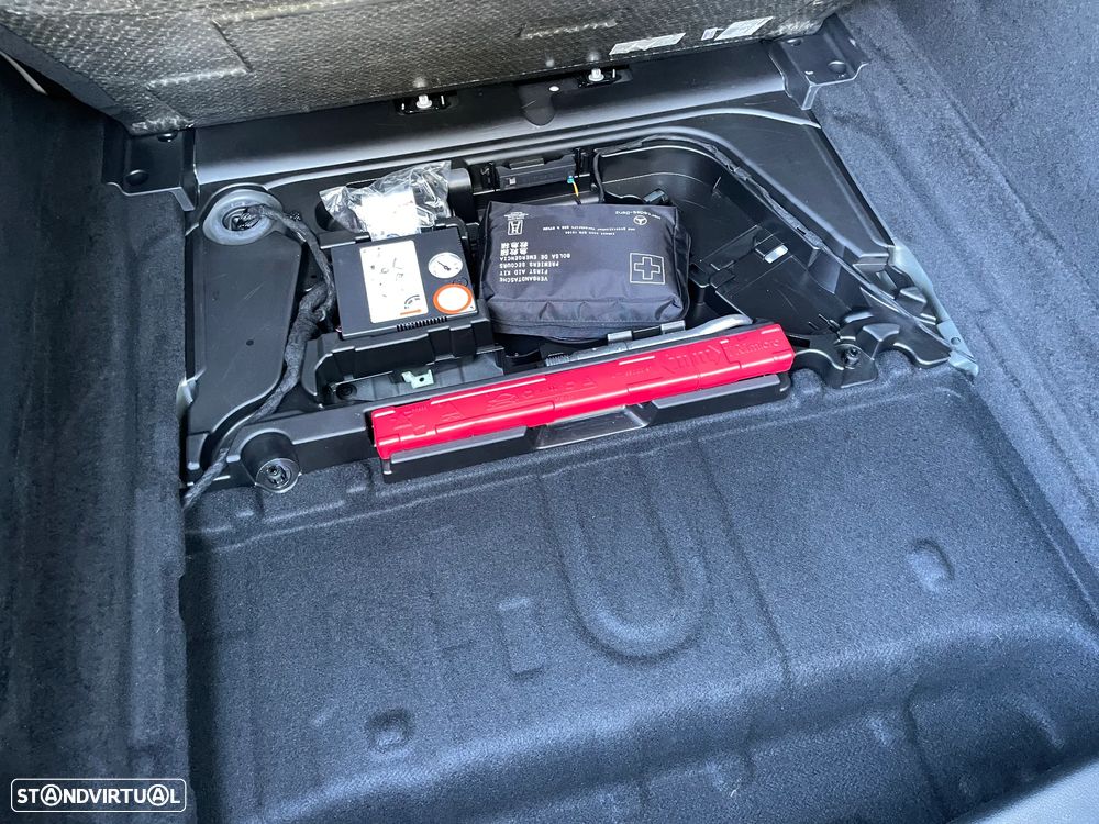 Mercedes-Benz CLA 180 d Shooting Brake Progressive Aut. - 36