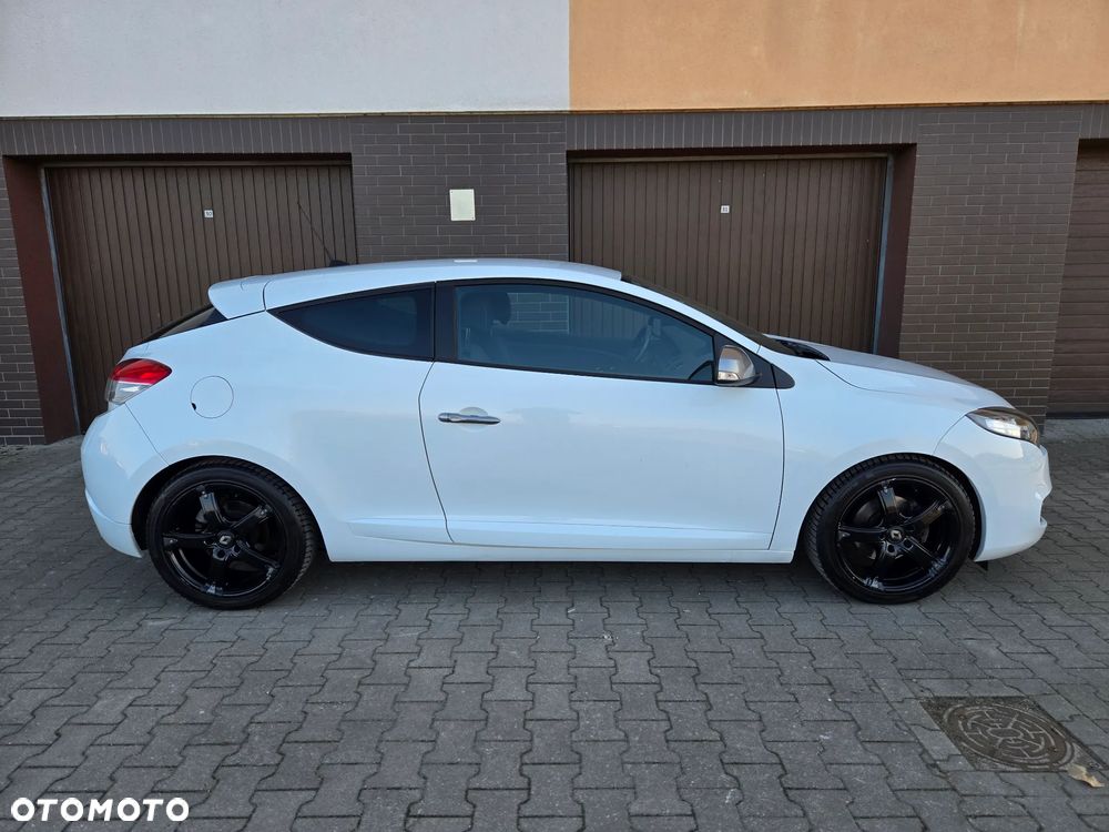 Renault Megane ENERGY TCe 115 Start & Stop Expression - 5