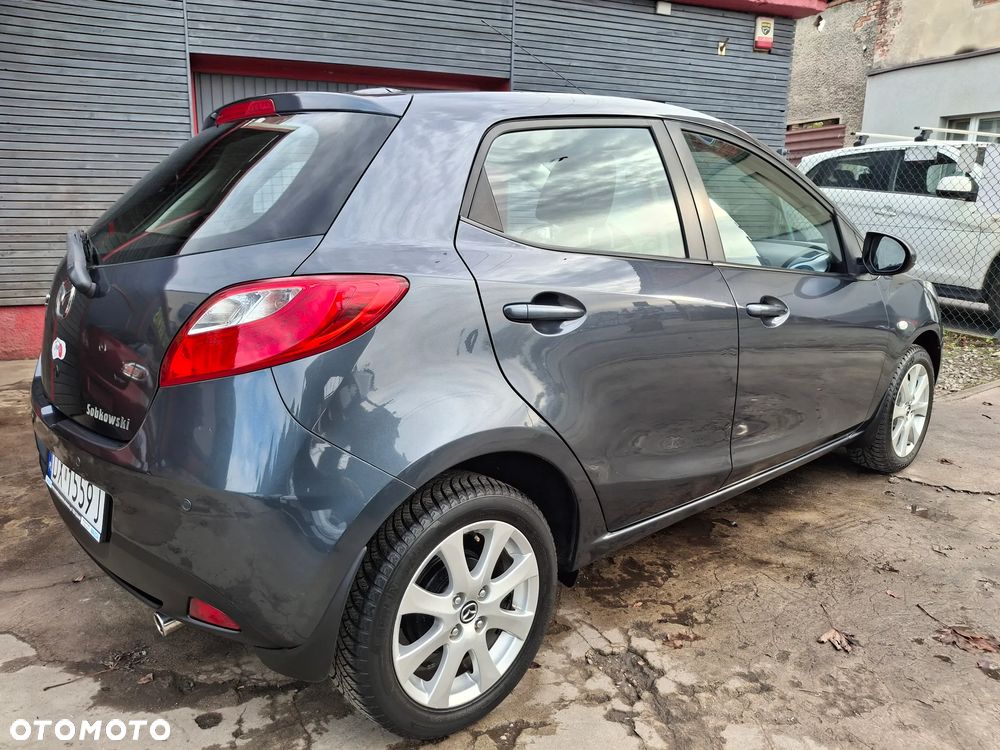 Mazda 2 - 9