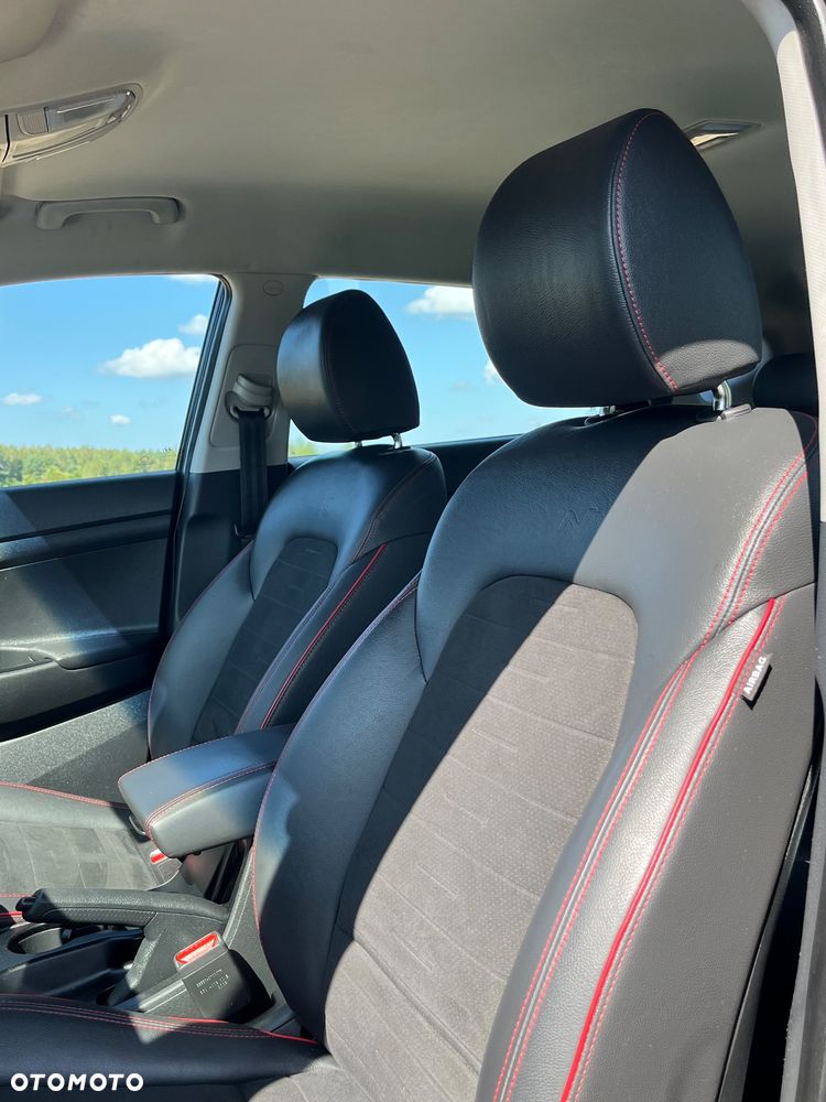 Hyundai Tucson - 13