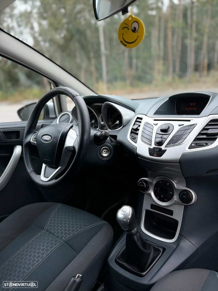 Ford Fiesta 1.25 Titanium - 8