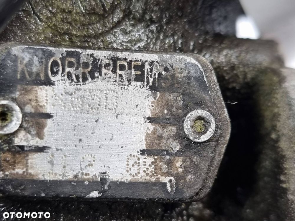 ZAWÓR IVECO EUROCARGO 20E28 - 4