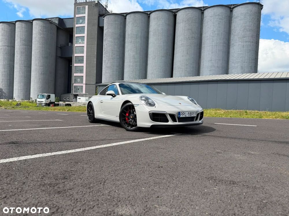Porsche 911 Carrera GTS PDK - 7