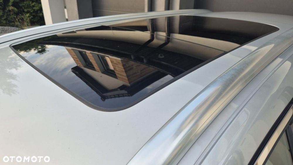 Ford Mondeo 2.0 TDCi Titanium PowerShift - 19