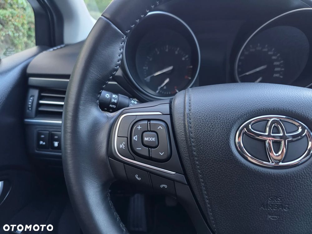 Toyota Avensis 1.8 Prestige - 30