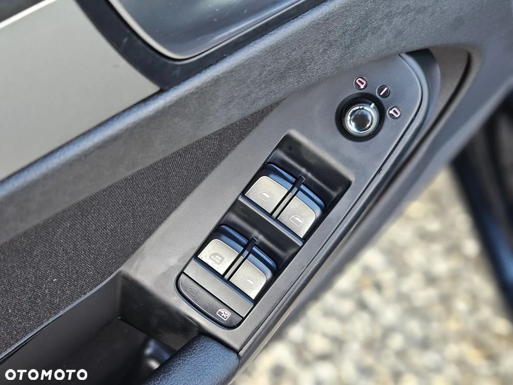 Audi A4 Avant 2.0 TDI - 22