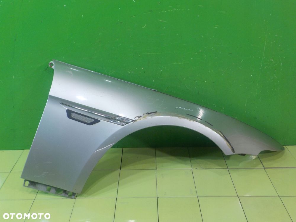 BMW 6 E64 E63 3.0 B AUT 05r CABRIO blotnik prawy przod - 1