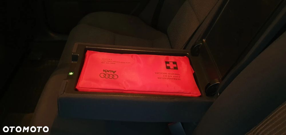 Audi A4 Avant 2.0 TDI DPF - 35