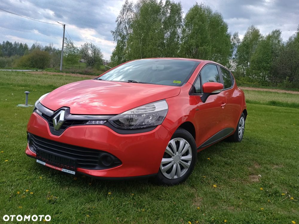 Renault Clio 1.2 16V 75 LIMITED - 21