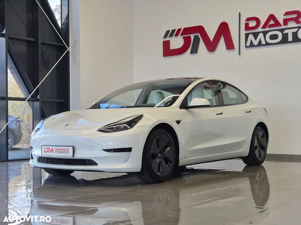 Tesla Model 3 Standard Reichweite Plus Hinterradantrieb - 4