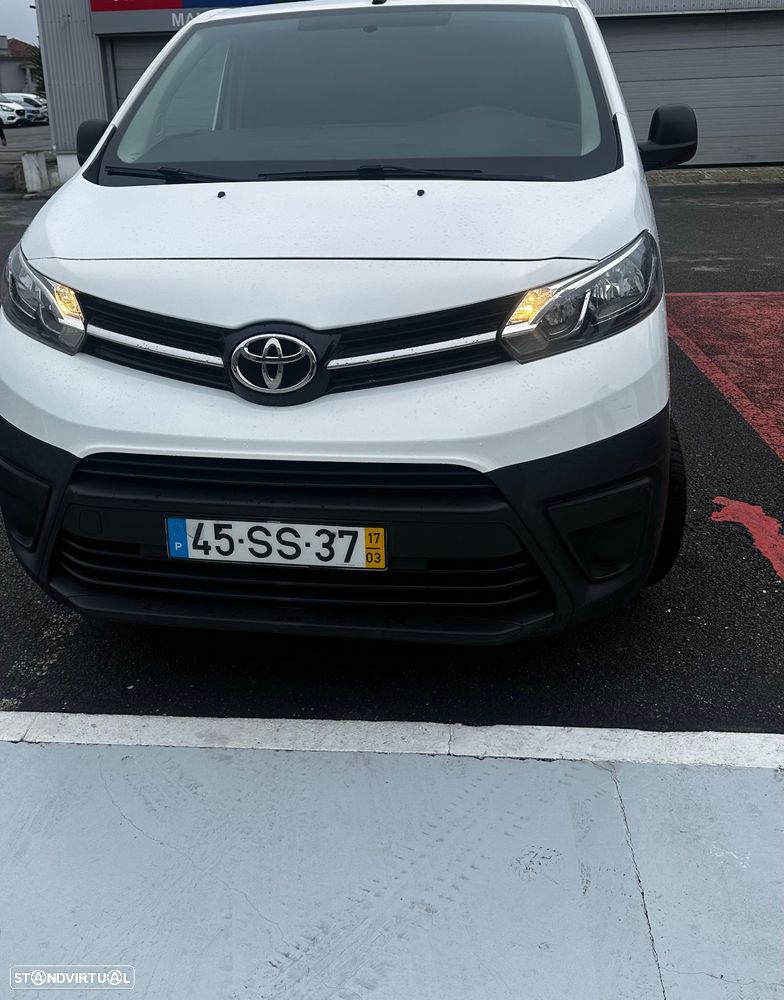 Toyota Proace - 1