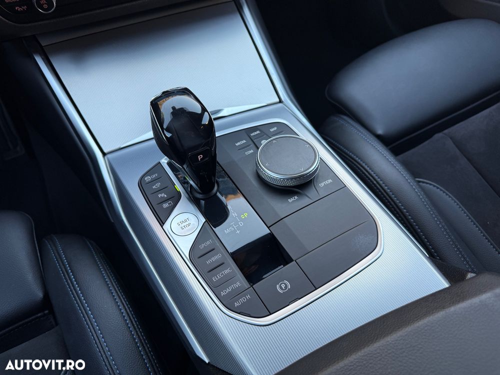 BMW Seria 3 330e Aut. M Sport - 16