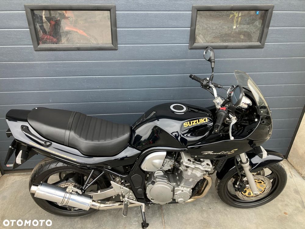 Suzuki Bandit - 12