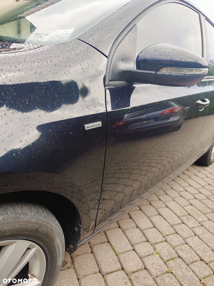 Volkswagen Golf 1.6 TDI DPF MATCH - 9