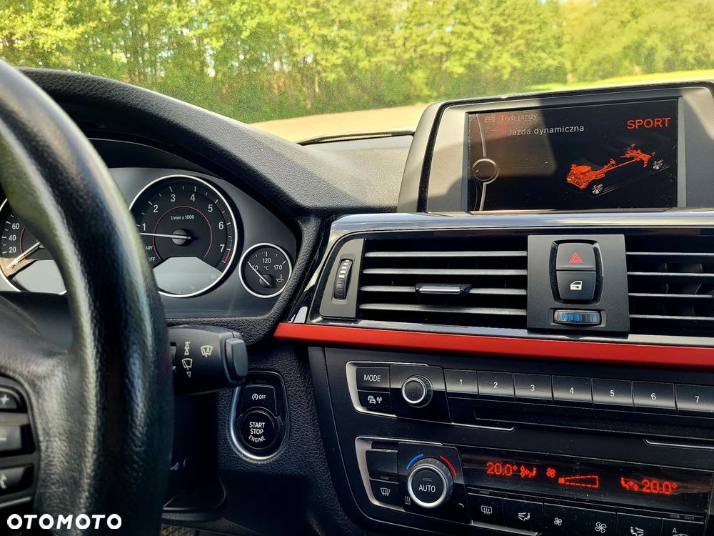 BMW Seria 3 320i Sport Line - 13