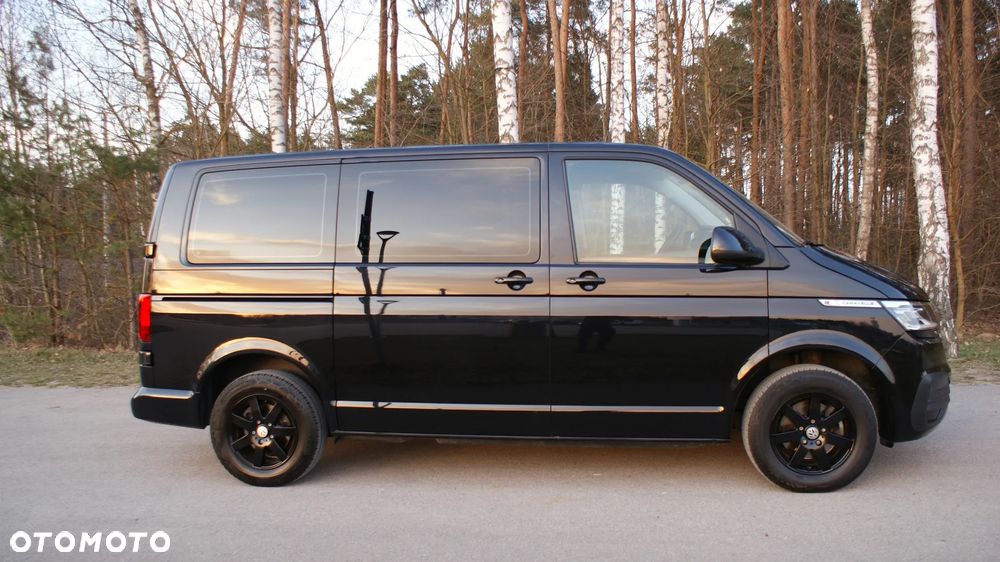 Volkswagen Caravelle - 4