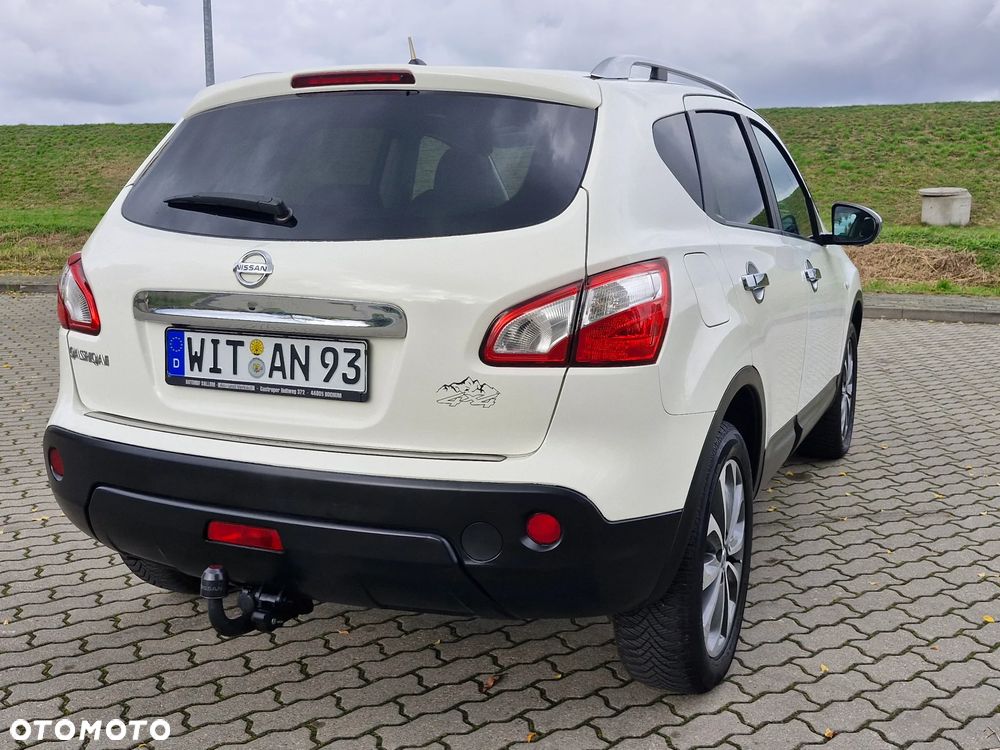 Nissan Qashqai 2.0 4 x 4 360 - 12