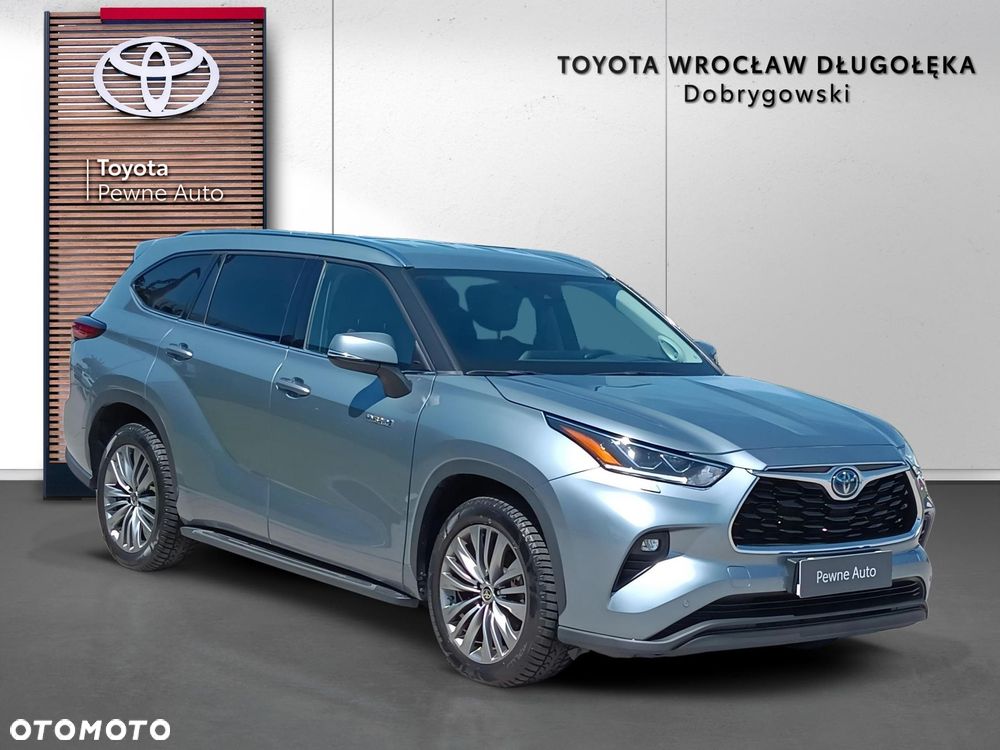 Toyota Highlander - 1