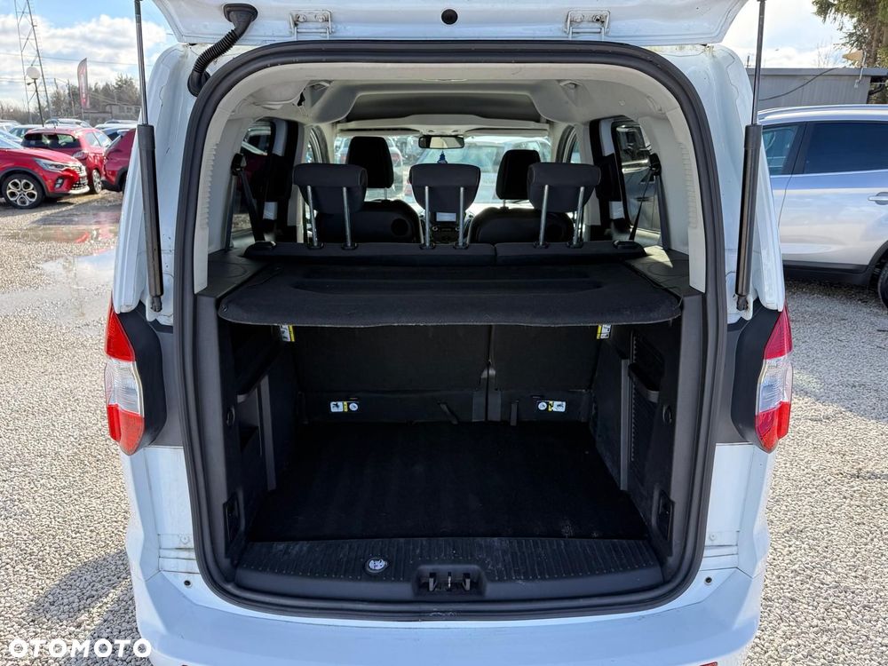 Ford Tourneo Courier 1.0 EcoBoost Trend - 29