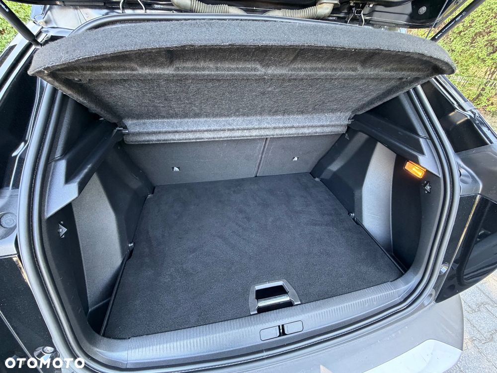 Peugeot 2008 - 8