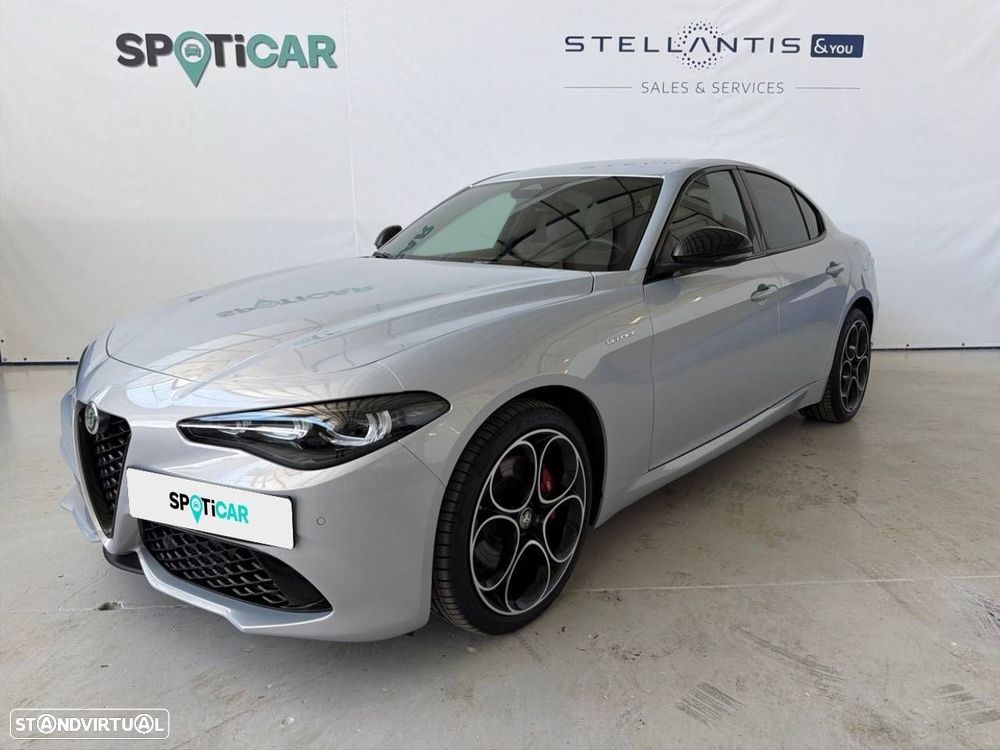 Alfa Romeo Giulia 2.0 T Veloce Q4 AT8 - 1