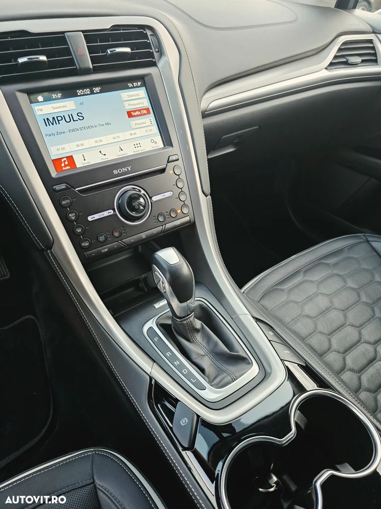 Ford Mondeo - 9