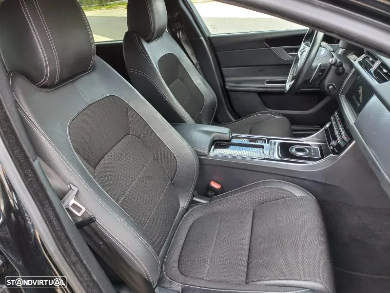 Jaguar XF Sportbrake 2.0 D R-Sport AWD Aut. - 54