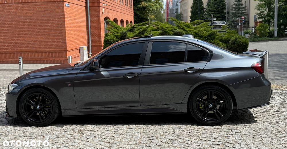 BMW Seria 3 - 22