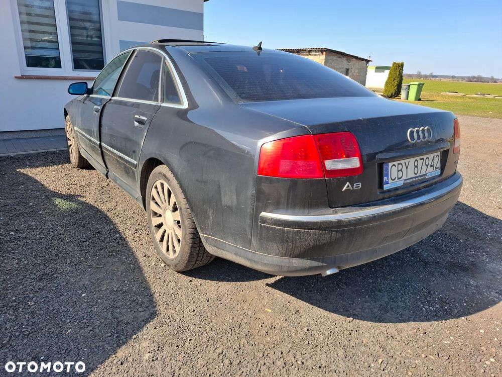Audi A8 - 3