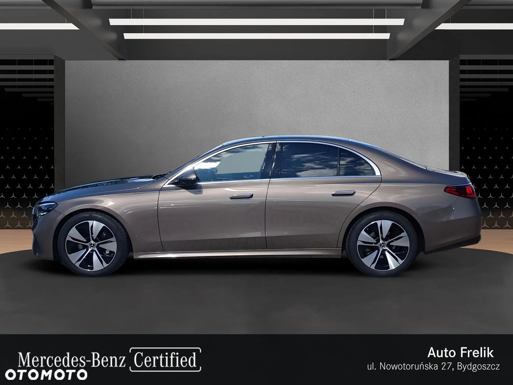 Mercedes-Benz Klasa E 200 4Matic 9G-TRONIC Edition AVANTGARDE - 2