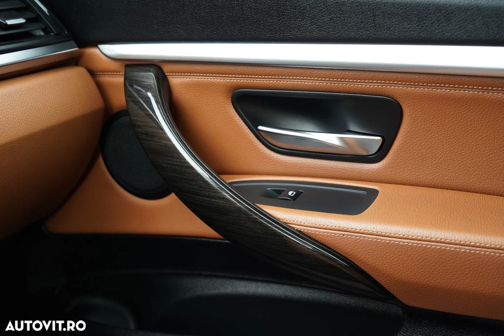 BMW Seria 3 320d Aut. Blue Performance Luxury Line - 29