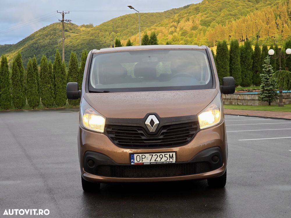 Renault Trafic Grand Passenger Expression - 13