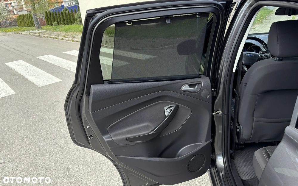 Ford C-MAX 1.5 TDCi Start-Stop-System Titanium - 23