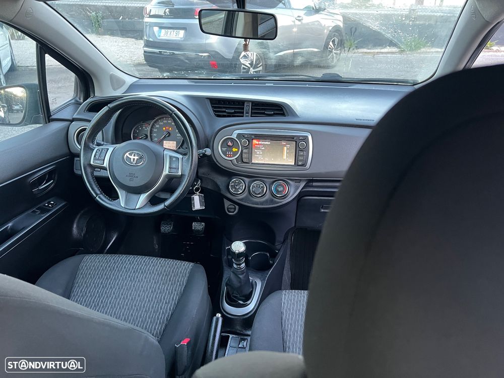 Toyota Yaris 1.4 D-4D Sport +P.Tec. +P.Plus+P.Luxury - 16