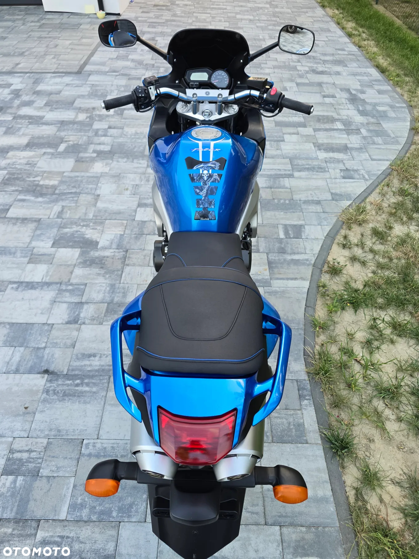 Yamaha FZ6 - 6
