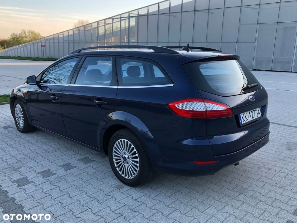 Ford Mondeo - 8