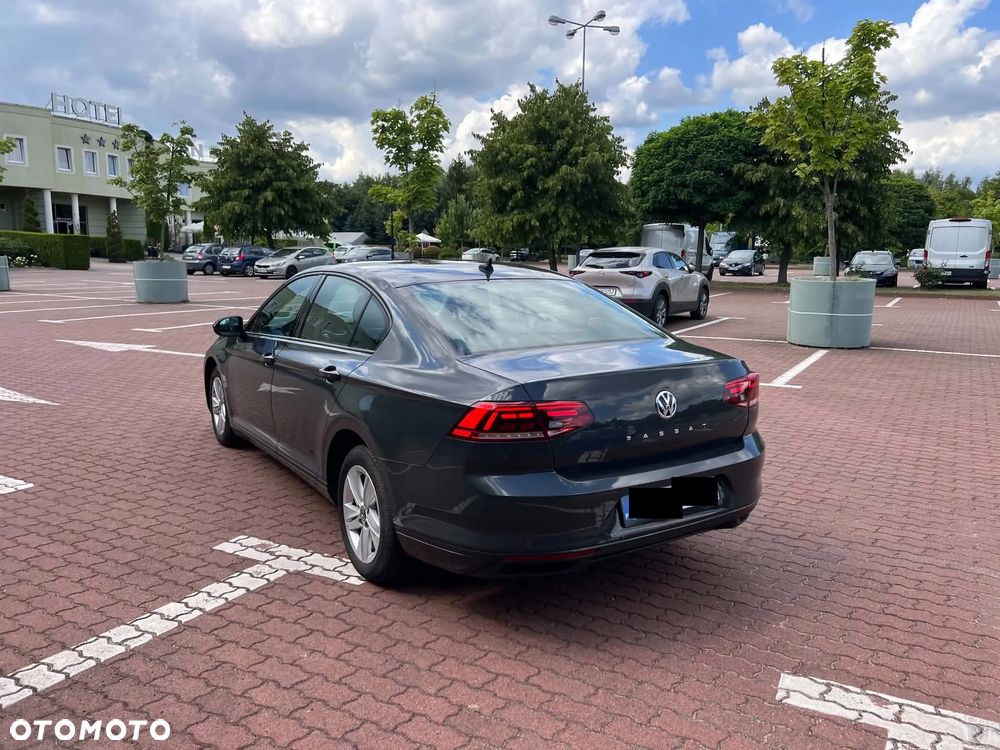 Volkswagen Passat 1.5 TSI EVO Comfortline - 2