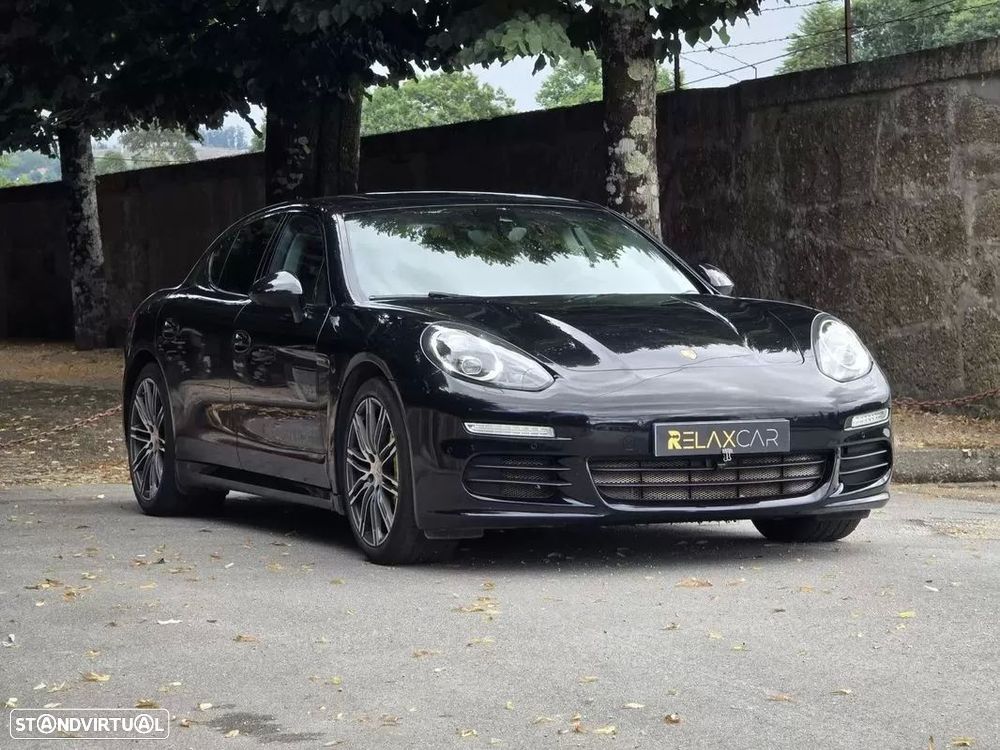 Porsche Panamera S Hybrid - 4