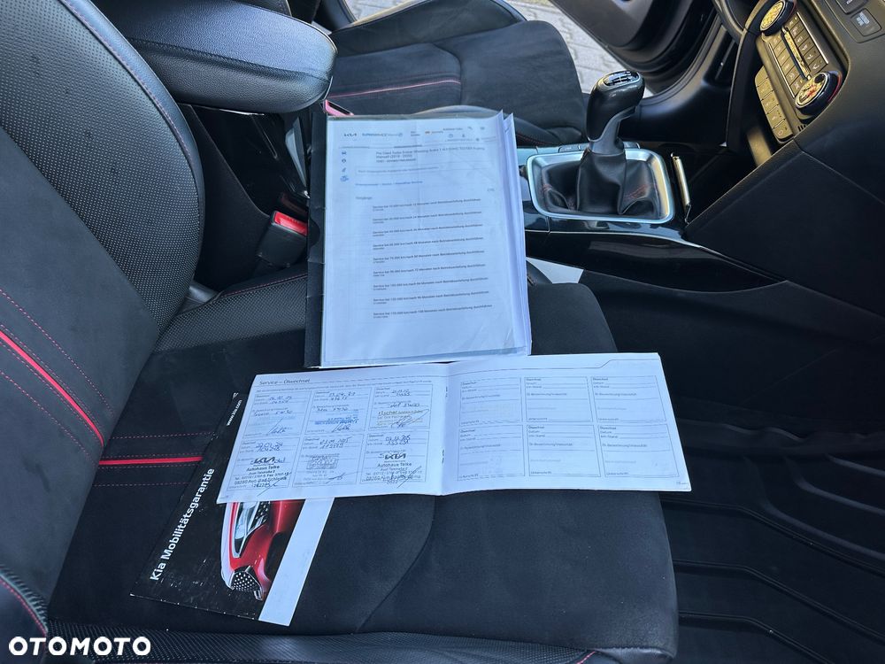 Kia ProCeed 1.6 T-GDI GT - 25