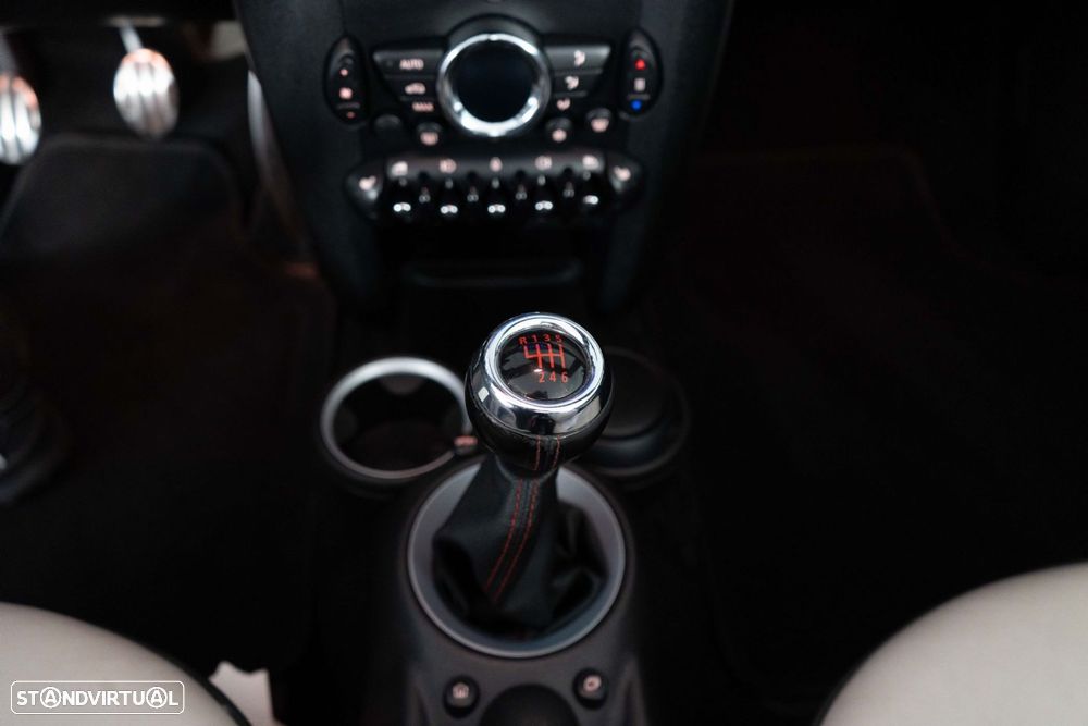 MINI Roadster Cooper SD - 17