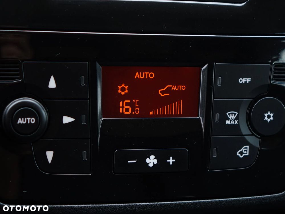 Fiat Ducato 7-osobowy 2.3 160KM DOKA brygadówka MAŁY PRZEBIEG - 19