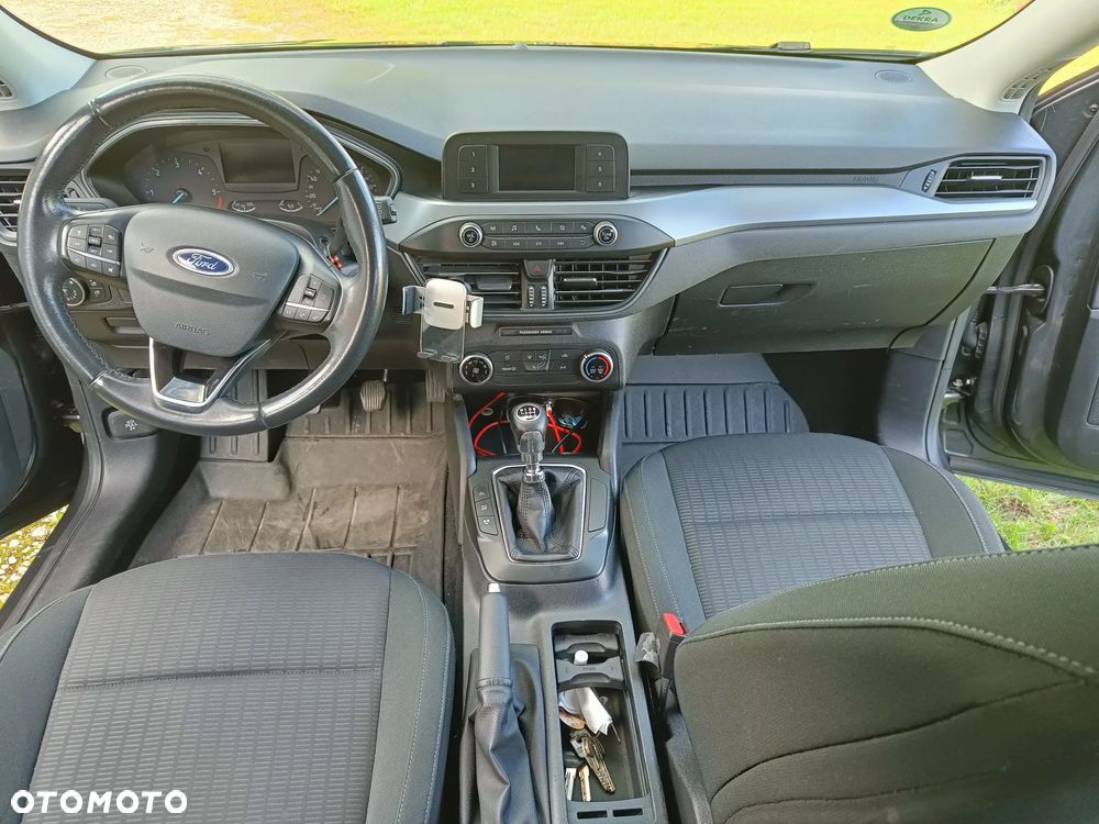 Ford Focus 1.5 EcoBlue Active - 6