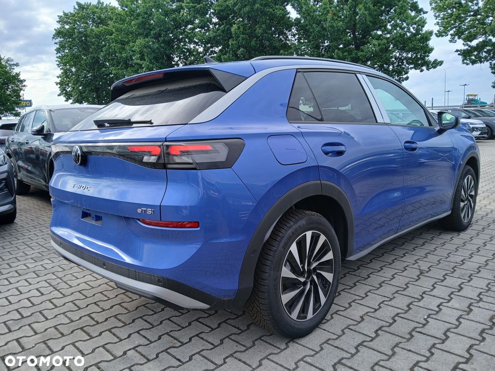 Volkswagen T-Roc 1.5 eTSI Life DSG - 5