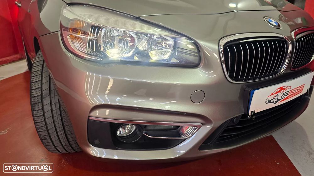 BMW 216 Active Tourer d Line Luxury - 2