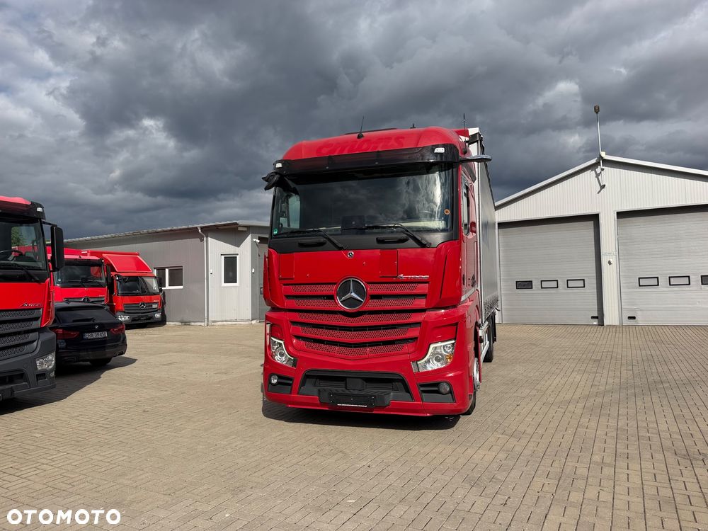 Mercedes-Benz Actros - 20