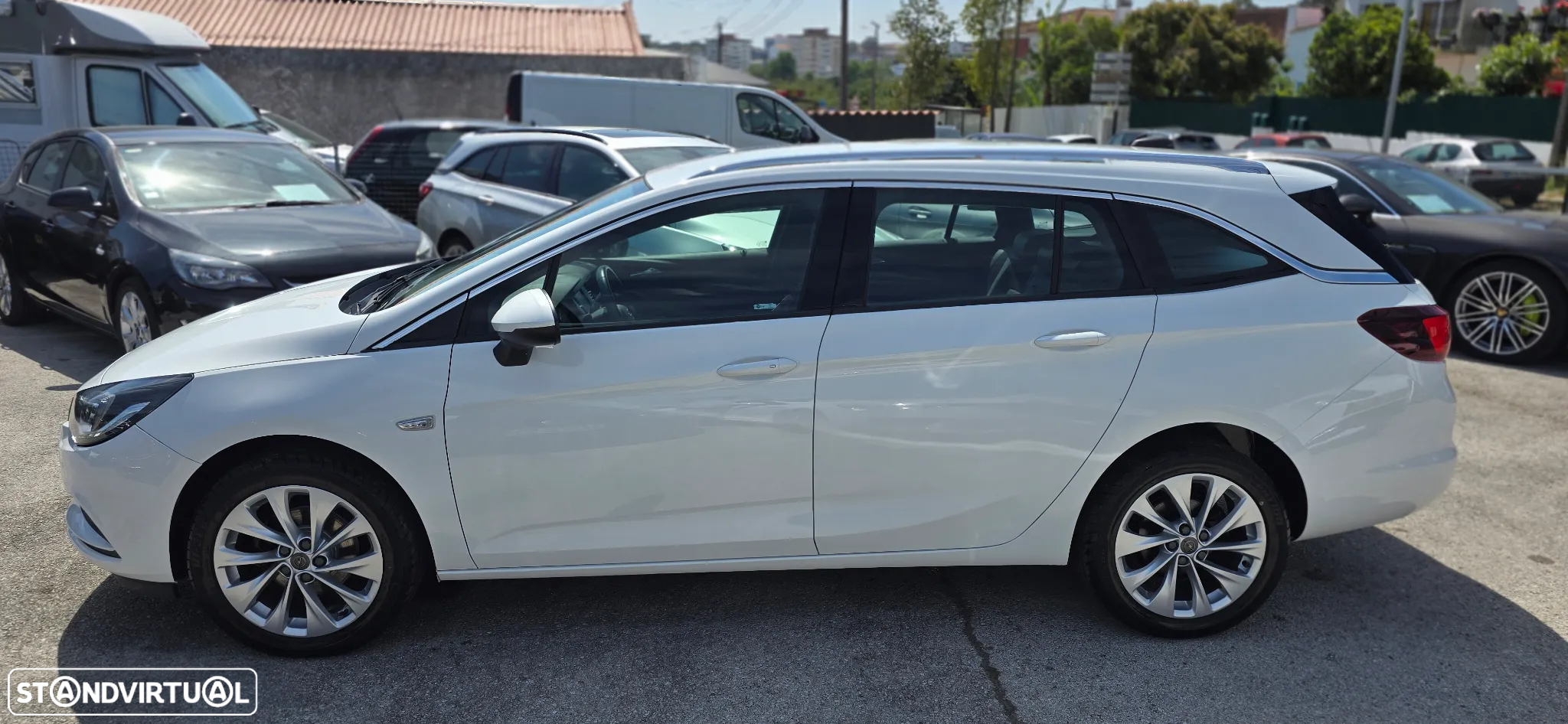 Opel Astra Sports Tourer 1.4 ECOTEC CNG Sports Tourer Business - 32