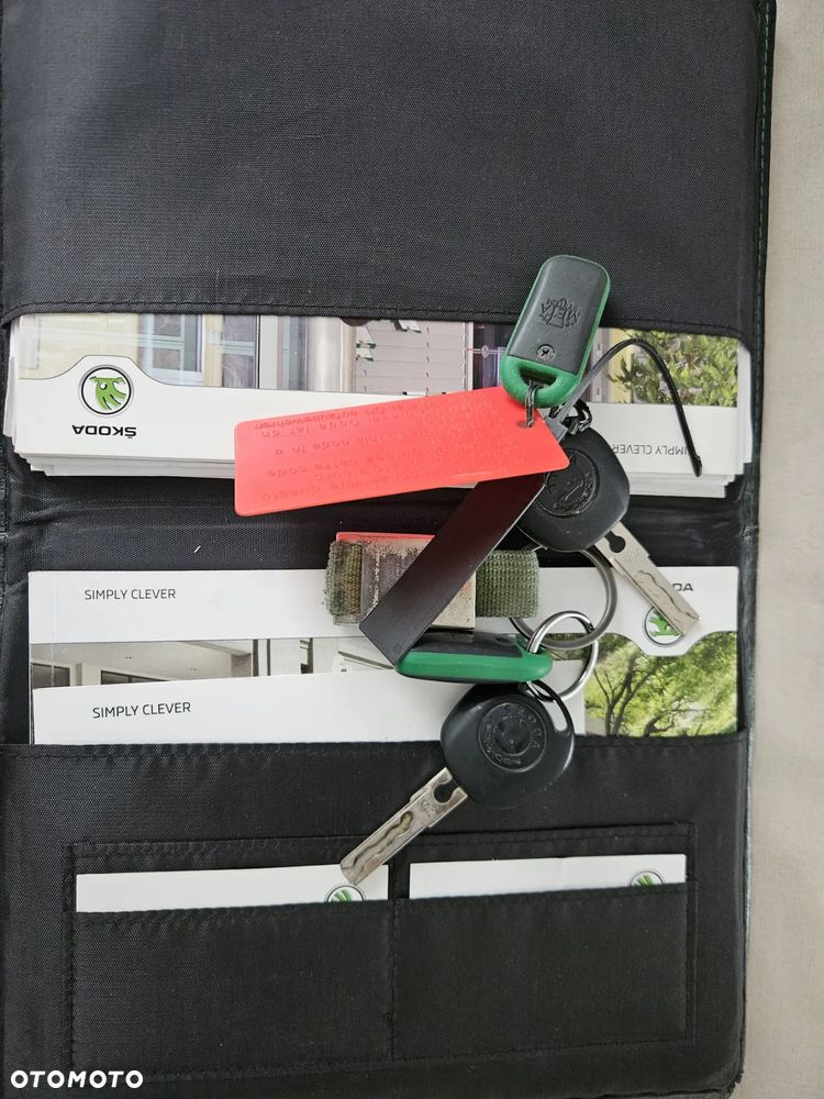 Skoda Fabia 1.4 16V Ambition - 32