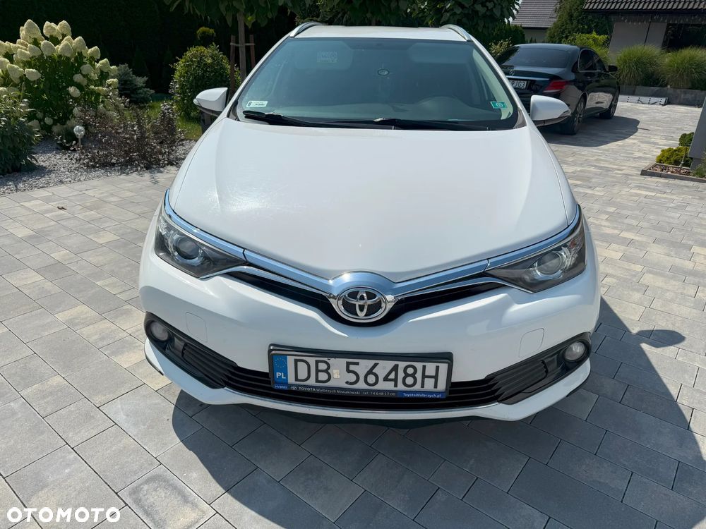 Toyota Auris 1.6 D-4D Dynamic - 7