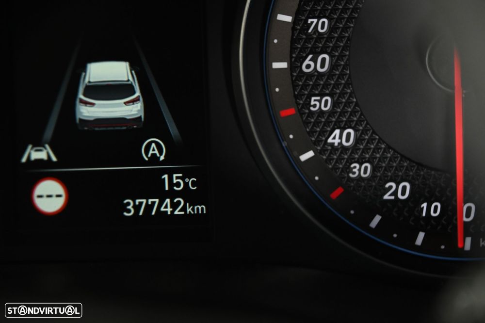 Hyundai i30 N 2.0 T-GDi Pack Performance - 25